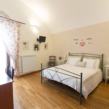 Maria Chiara Bed and Breakfast