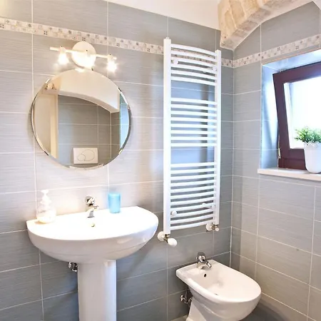 Maria Chiara 3* Toritto